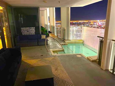 airbnb in vegas near strip|airbnb by las vegas strip.